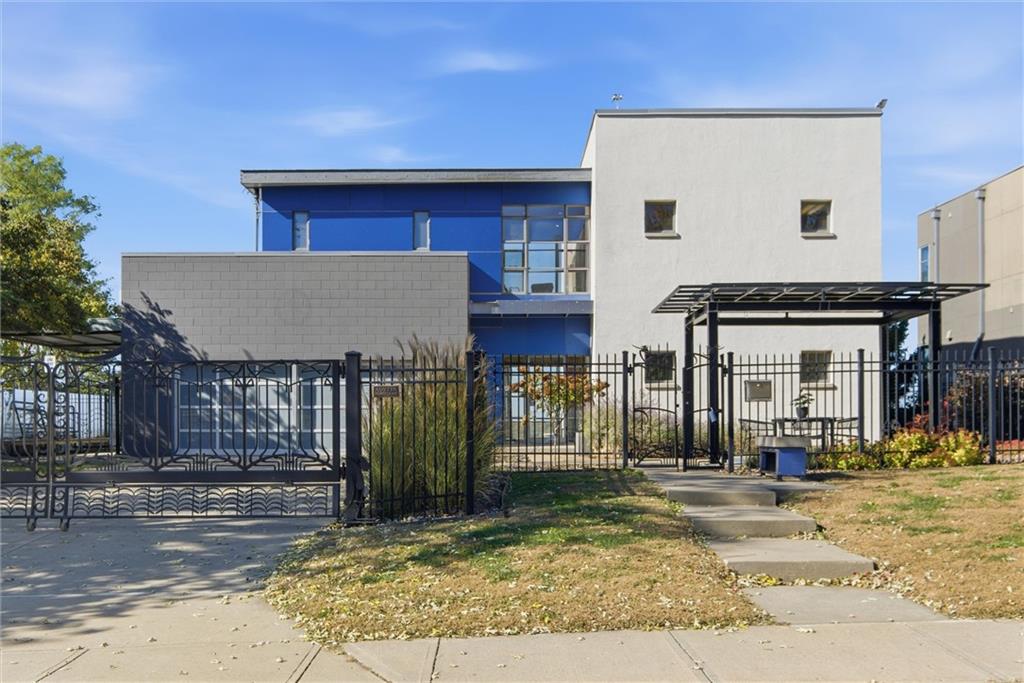 Photo of 1520 Jarboe Street Kansas City MO 64108