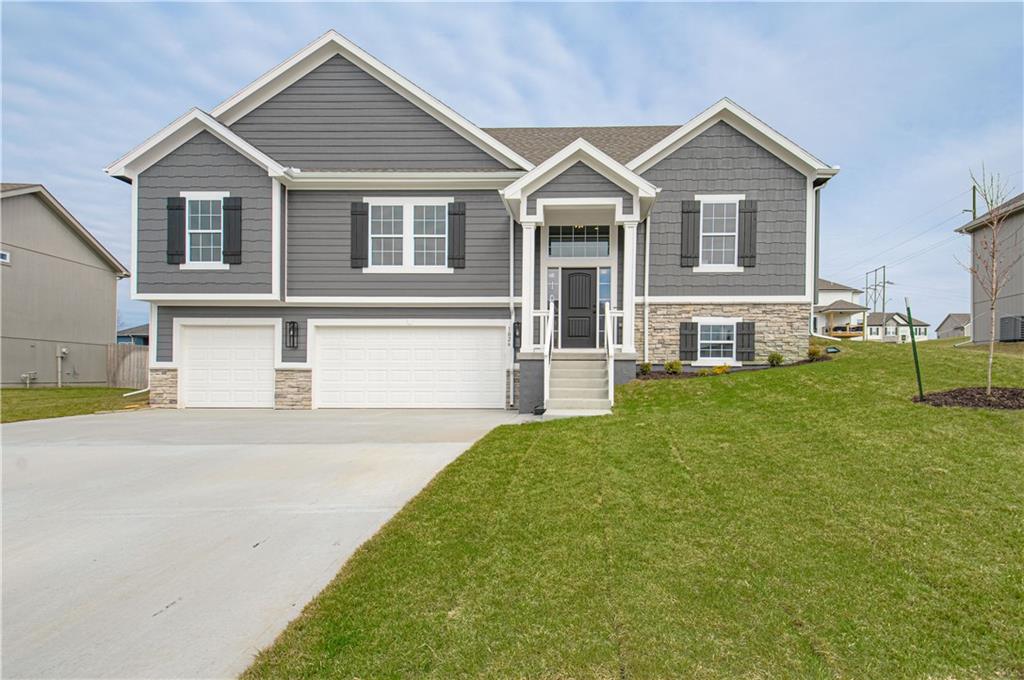 Photo of 10144 N Brighton Avenue Kansas City MO 64156