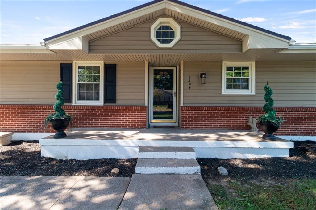 Photo of 8304 Willow Way Raytown MO 64138