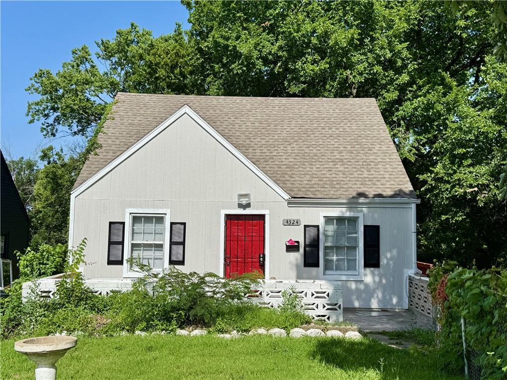 Photo of 4324 Myrtle Avenue Kansas City MO 64130