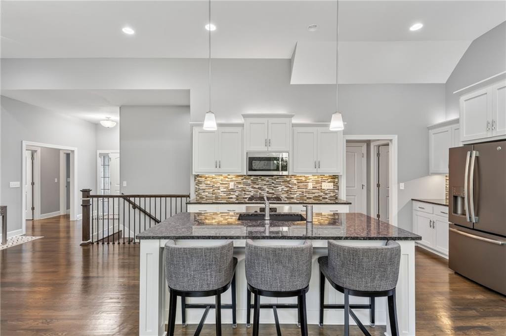 Photo of 6229 N Green Hills Lane Kansas City MO 64151