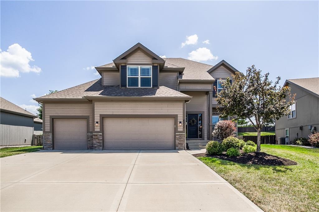 Photo of 6011 NW 92nd Terrace Kansas City MO 64154