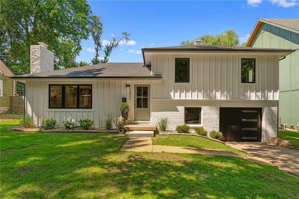 Photo of 2806 W 48th Street Westwood KS 66205