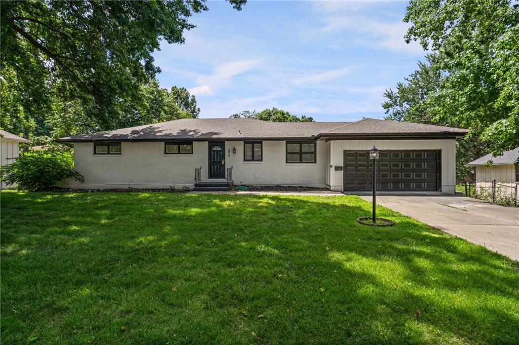 Photo of 8819 E 61st Street Raytown MO 64133