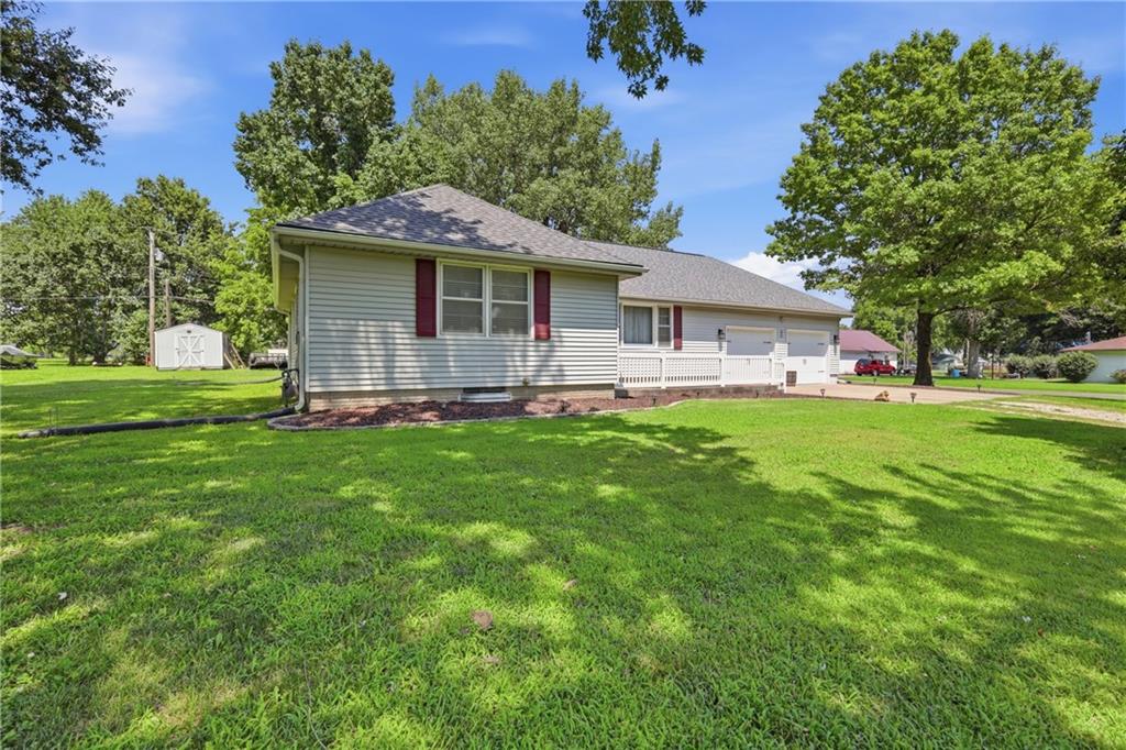 Photo of 300 W Arctic Street Kingsville MO 64061