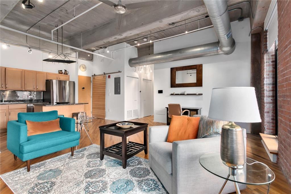 Photo of 2029 Grand Boulevard #115 Kansas City MO 64108