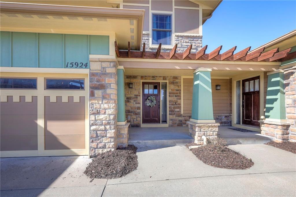 Photo of 15924 Buena Vista Street Overland Park KS 66085