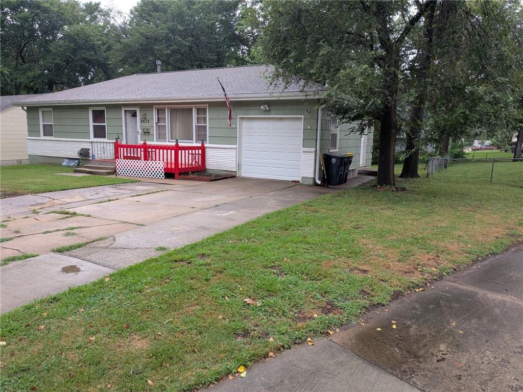 Photo of 8602 Winchester Avenue Kansas City MO 64138