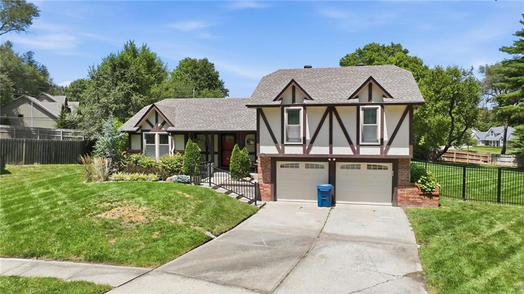 Photo of 842 York Place Liberty MO 64068