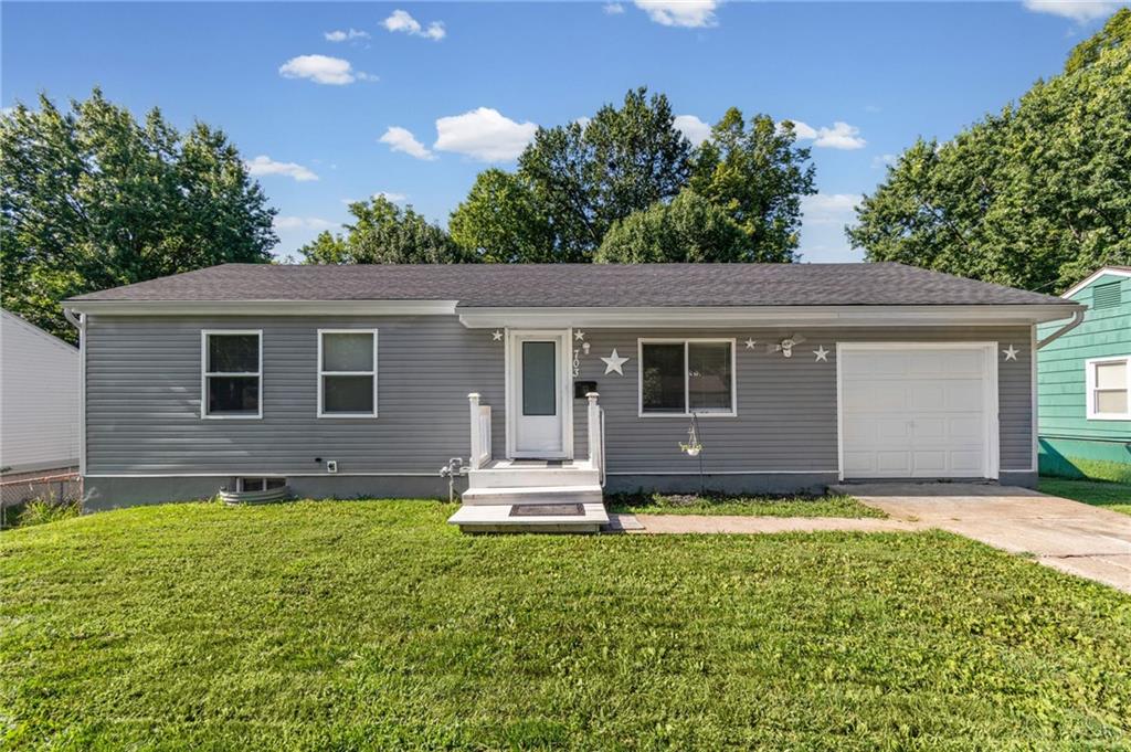 Photo of 703 W 28th Street Independence MO 64050