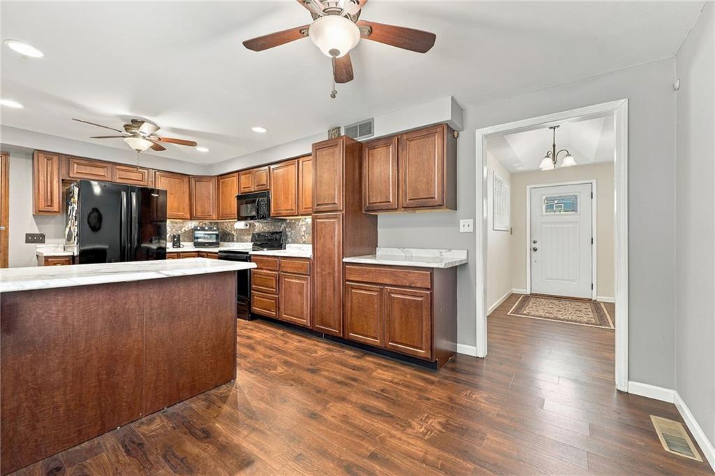 Photo of 6728 Manchester Avenue Kansas City MO 64133