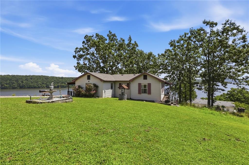 Photo of 30643 Rosey Lane Edwards MO 65326