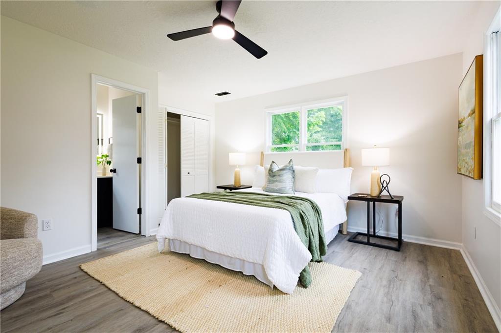 Photo of 5112 Rinker Road Kansas City MO 64129