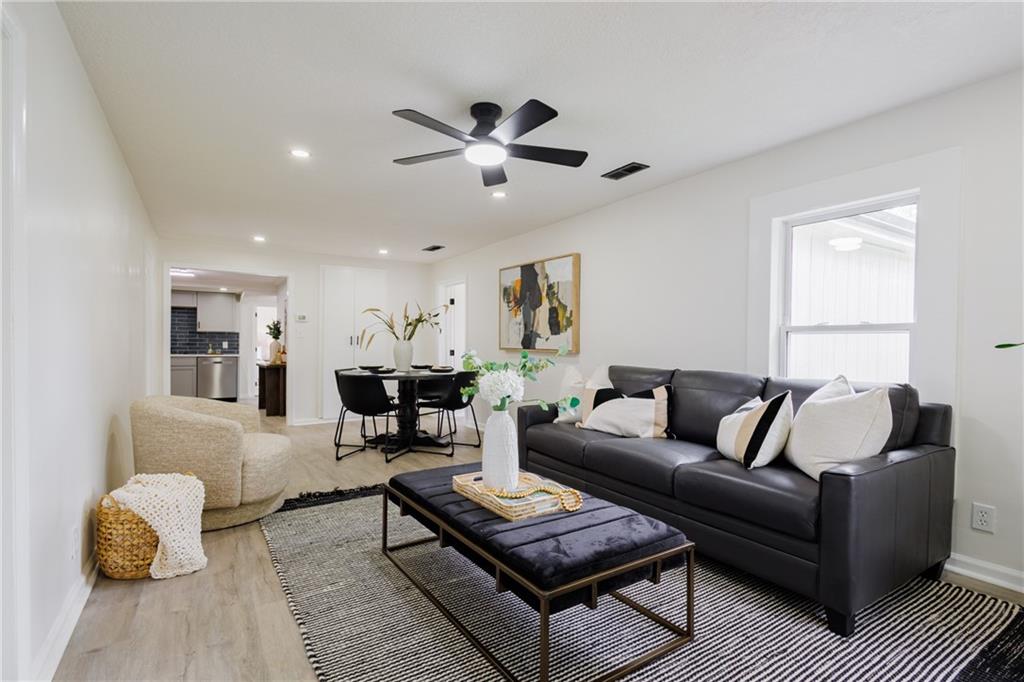 Photo of 5112 Rinker Road Kansas City MO 64129