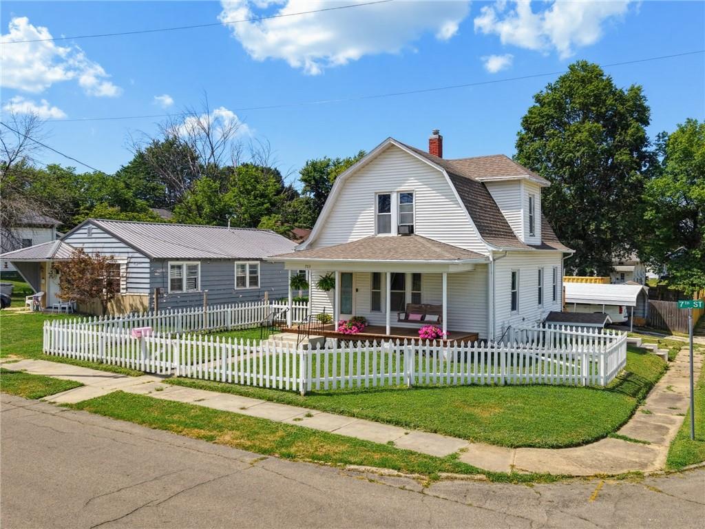 Photo of 703 E 7th Street Trenton MO 64683