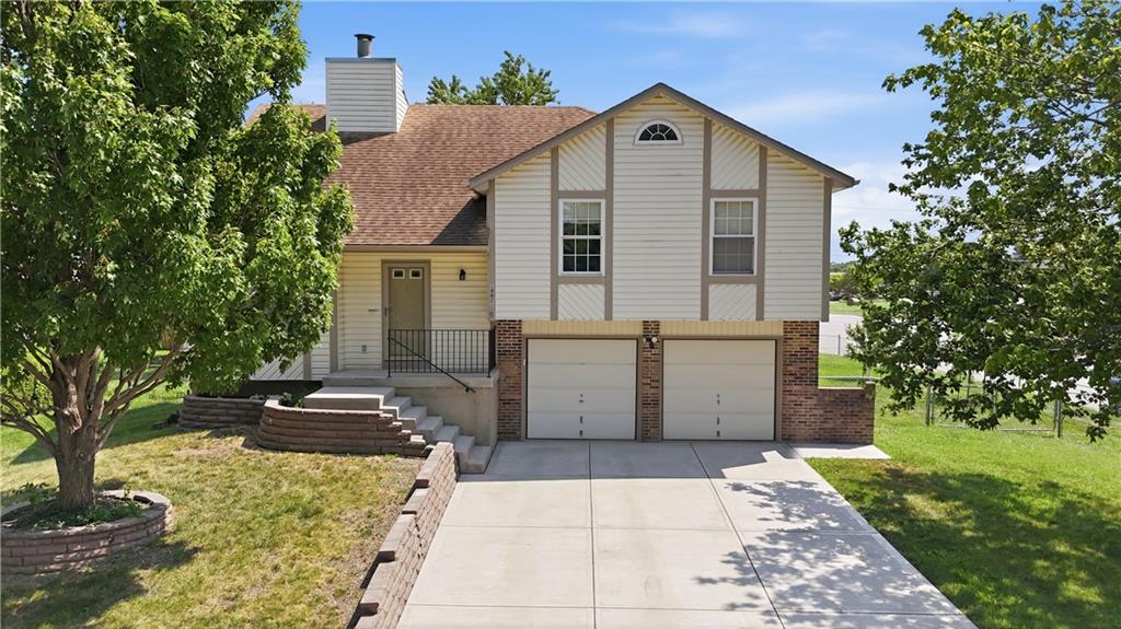 Photo of 14821 W 150th Place Olathe KS 66062