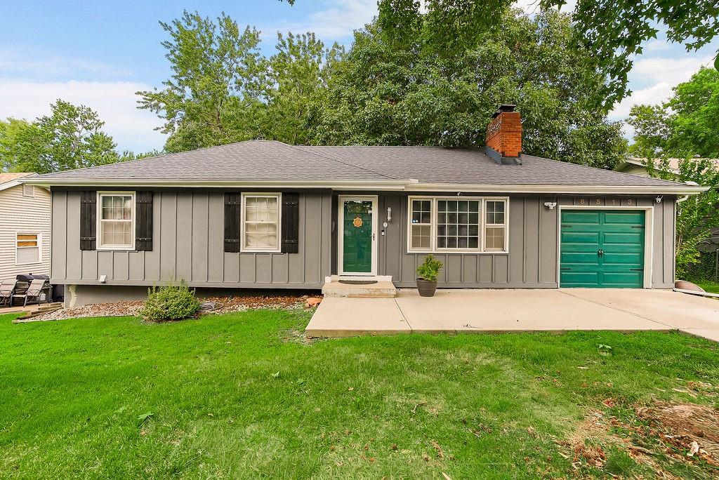 Photo of 8513 Arlington Avenue Raytown MO 64133