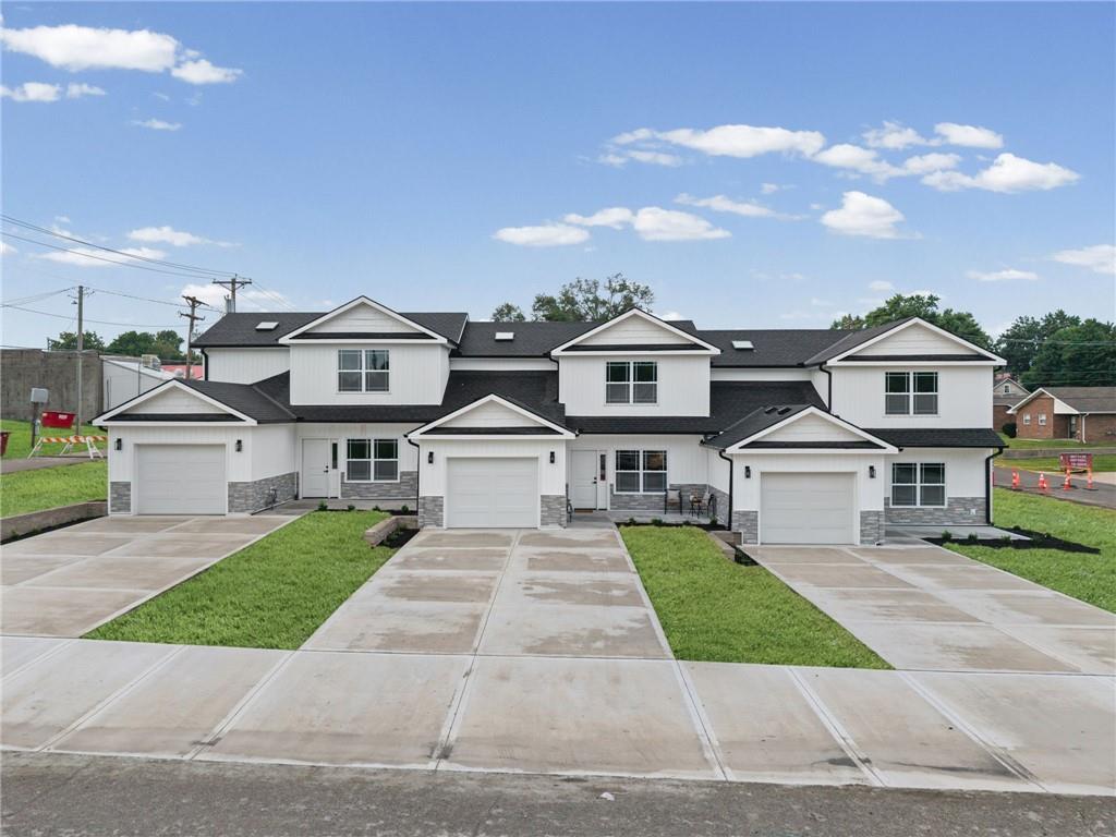 Photo of 113 E 3rd Street Lawson MO 64062