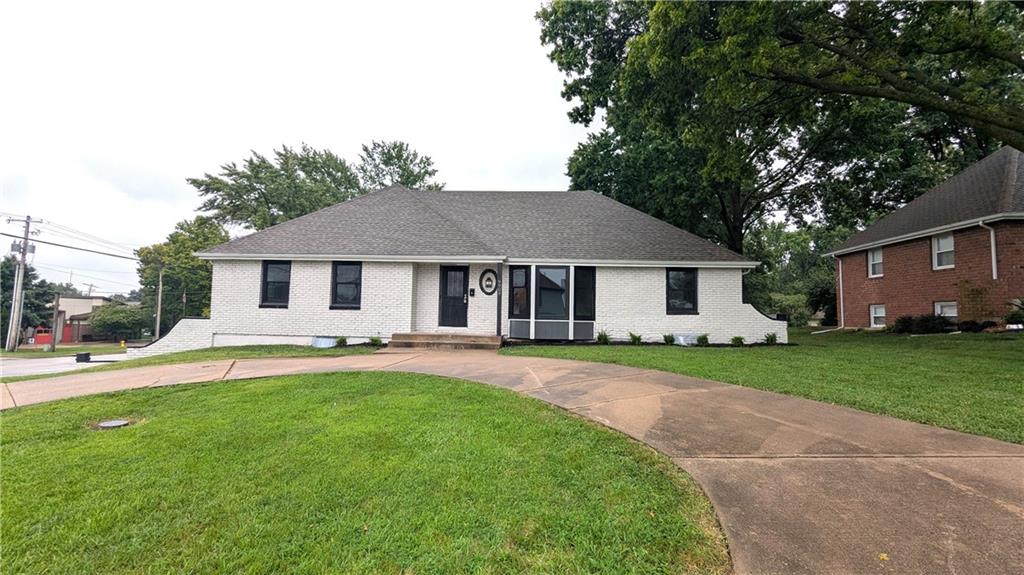 Photo of 9909 E 76th Terrace Raytown MO 64138