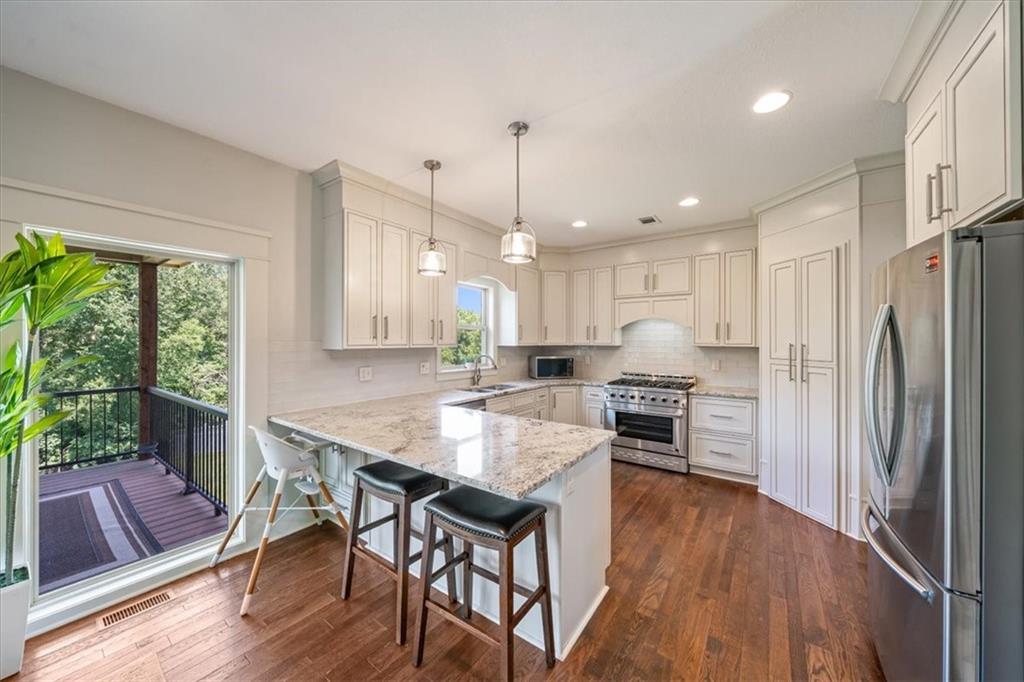 Photo of 13768 Lookout Drive Kansas City MO 64139