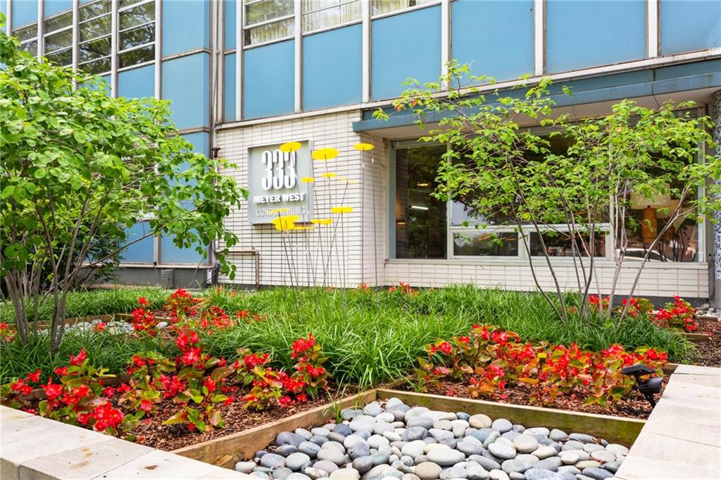 Photo of 333 W Meyer Boulevard #712 Kansas City MO 64113