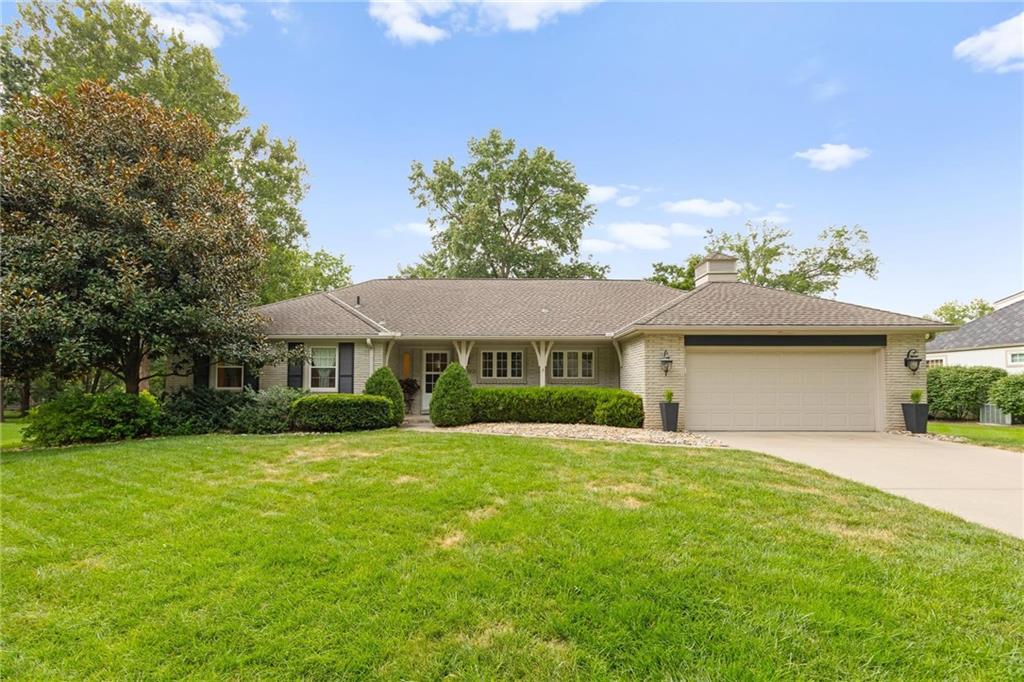 Photo of 8024 Cherokee Lane Leawood KS 66206