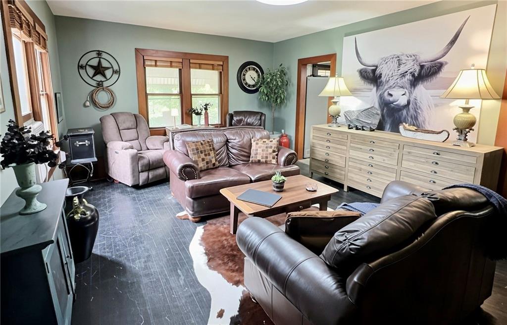 Photo of 218 W Joe Davis Street El Dorado Springs MO 64744