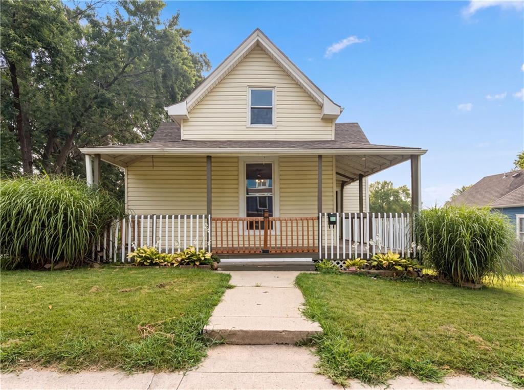 Photo of 423 N Missouri Street Liberty MO 64068