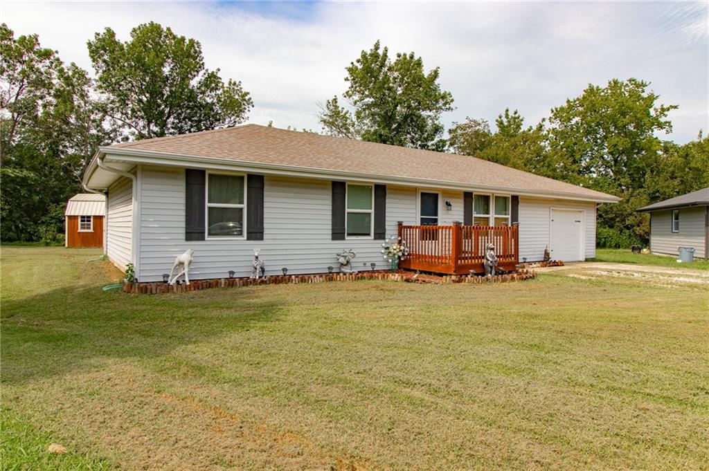 Photo of 310 Renee Lane Garden City MO 64747