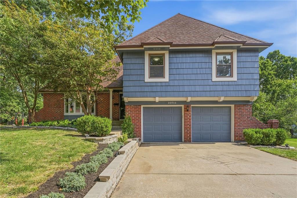 Photo of 10713 W 98th Street Overland Park KS 66214
