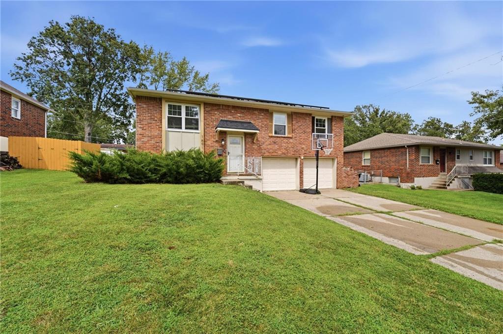 Photo of 16916 HART Avenue Independence MO 64055