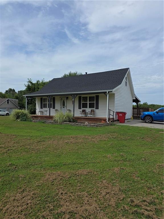 Photo of 410 N Carrico Road Lone Jack MO 64070