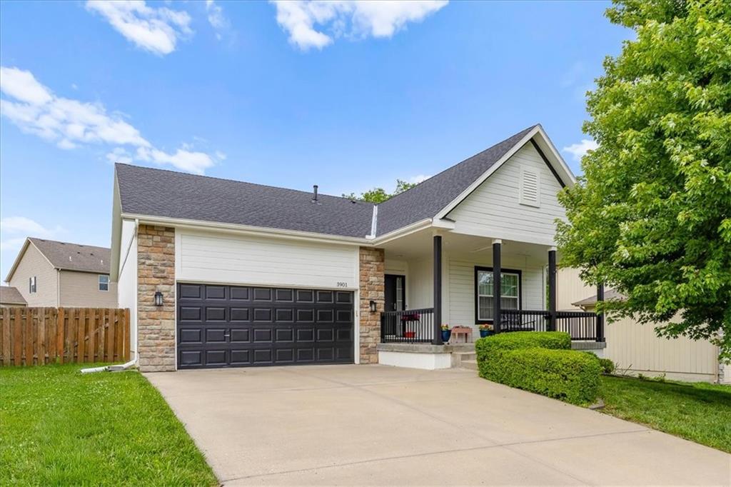 Photo of 3901 NW Old Stagecoach Road Kansas City MO 64154