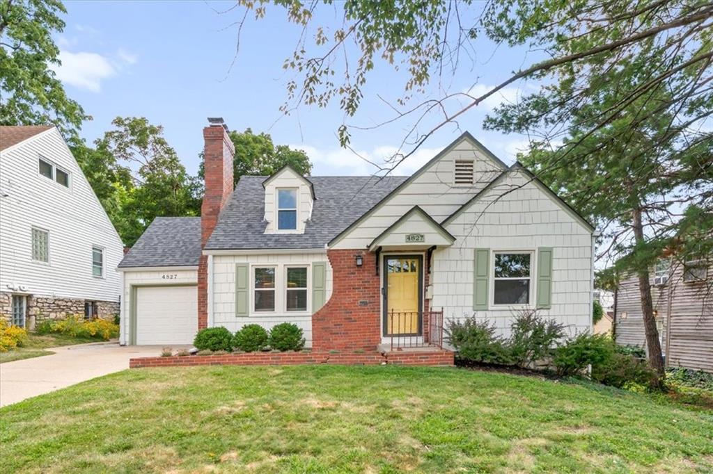 Photo of 4827 Terrace Street Kansas City MO 64112