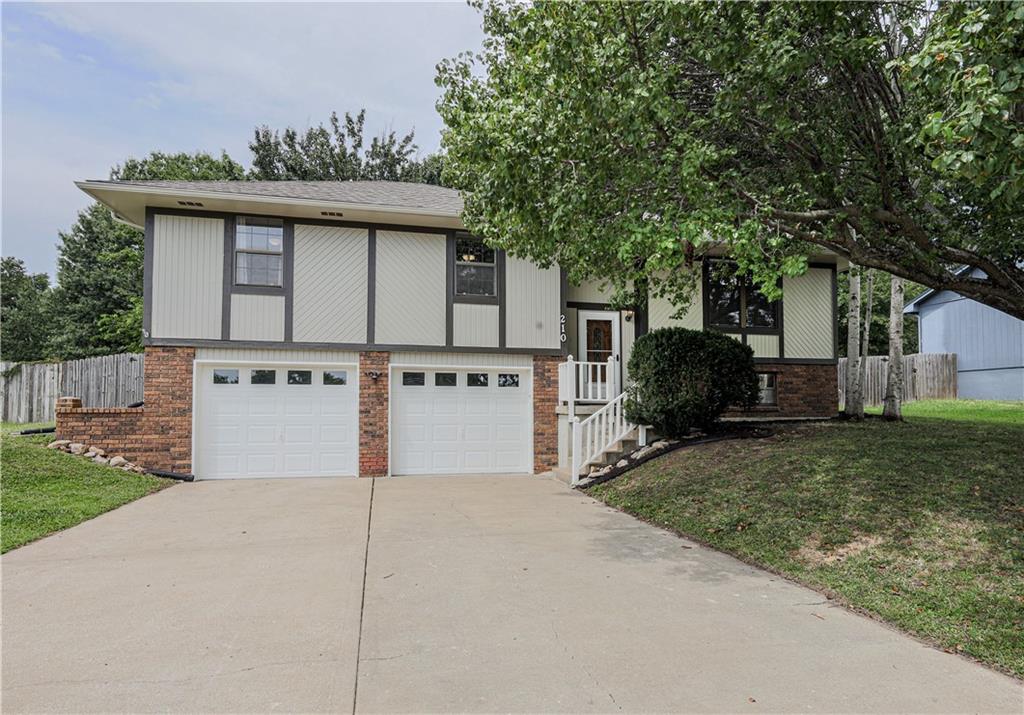 Photo of 210 Dawn Avenue Belton MO 64012