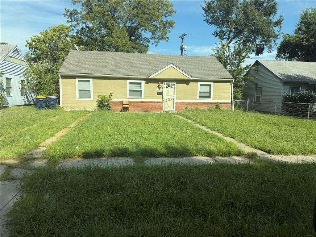 Photo of 8037 Wabash Avenue Kansas City MO 64132