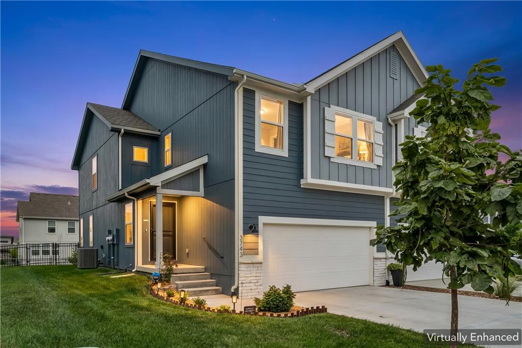 Photo of 3743 SW Clayton Place Lee's Summit MO 64082