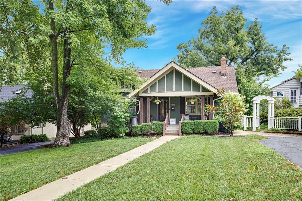 Photo of 4921 Wyoming Street Kansas City MO 64112