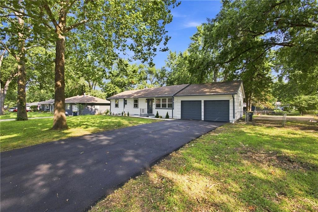 Photo of 4514 E 113th Street Kansas City MO 64137