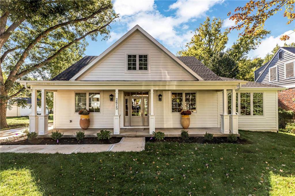 Photo of 2615 W 47th Terrace Westwood KS 66205