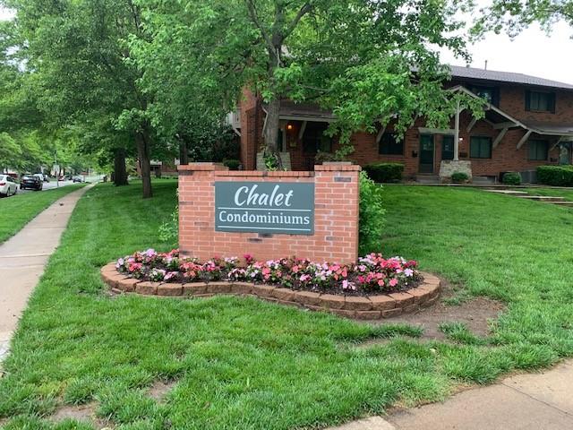 Photo of 5516 W 97th Street Overland Park KS 66207