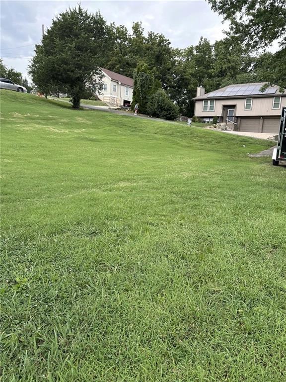 Photo of 1819 NW 50th St Street Northmoor MO 64151