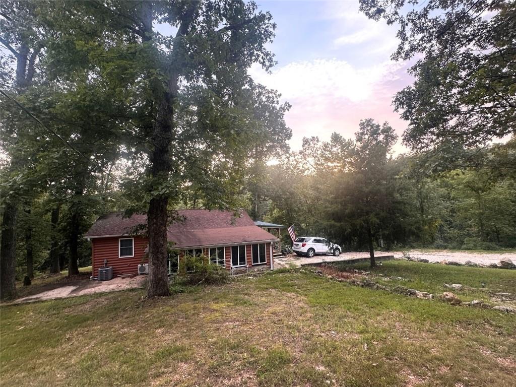 Photo of 25438 Poplar Drive Barnett MO 65011