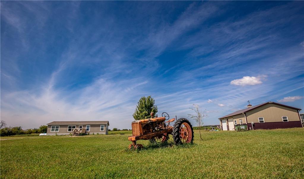 Photo of 950 Eisenhower Road Princeton KS 66078