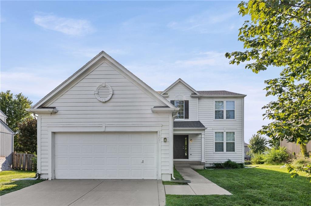 Photo of 1807 W Fredrickson Drive Olathe KS 66061