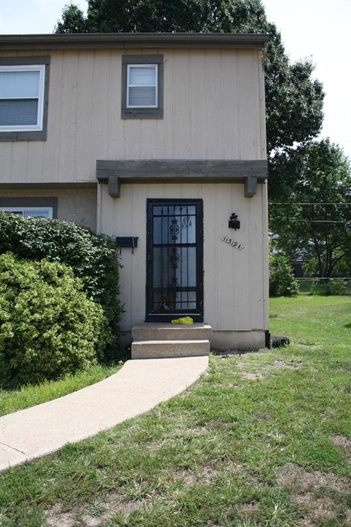 Photo of 11527 Richmond Avenue Kansas City MO 64134