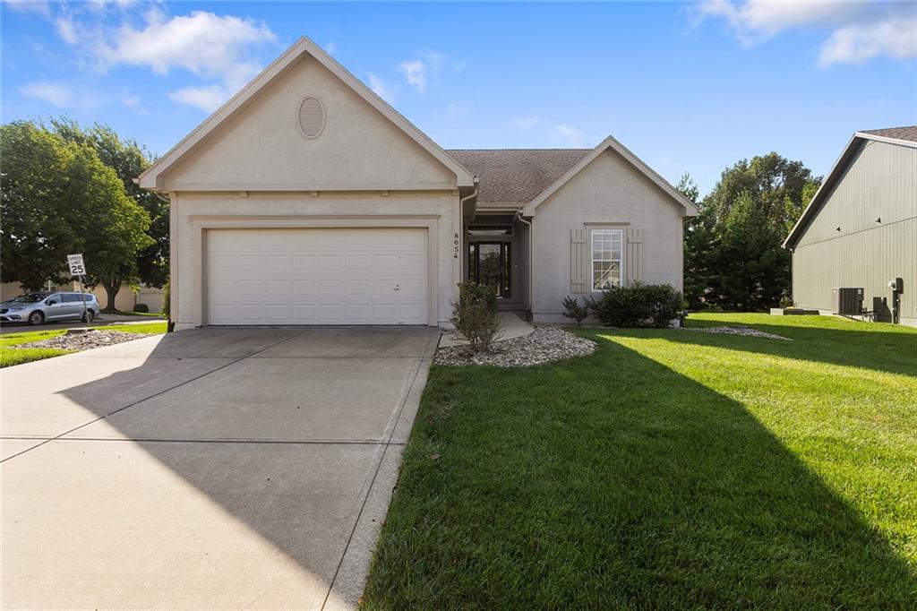 Photo of 8654 N Britt Avenue Kansas City MO 64154