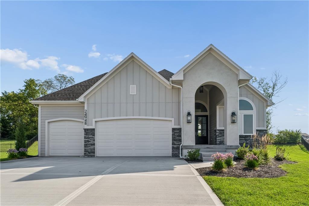 Photo of 24948 W 98th Place Lenexa KS 66227