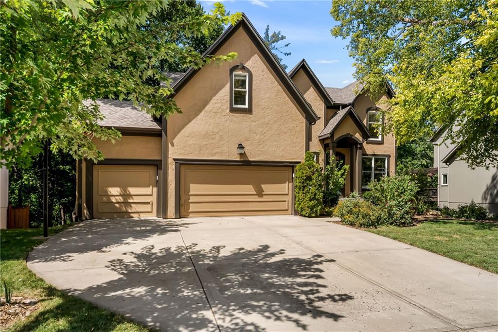 Photo of 4606 AMINDA Street Shawnee KS 66226