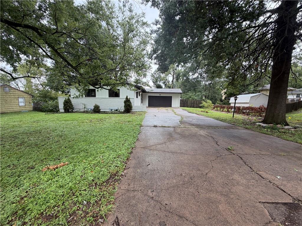 Photo of 8427 Marsh Avenue Raytown MO 64138